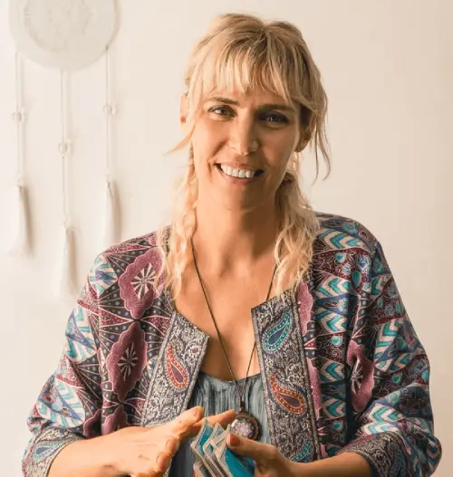 Tarologue & Médium